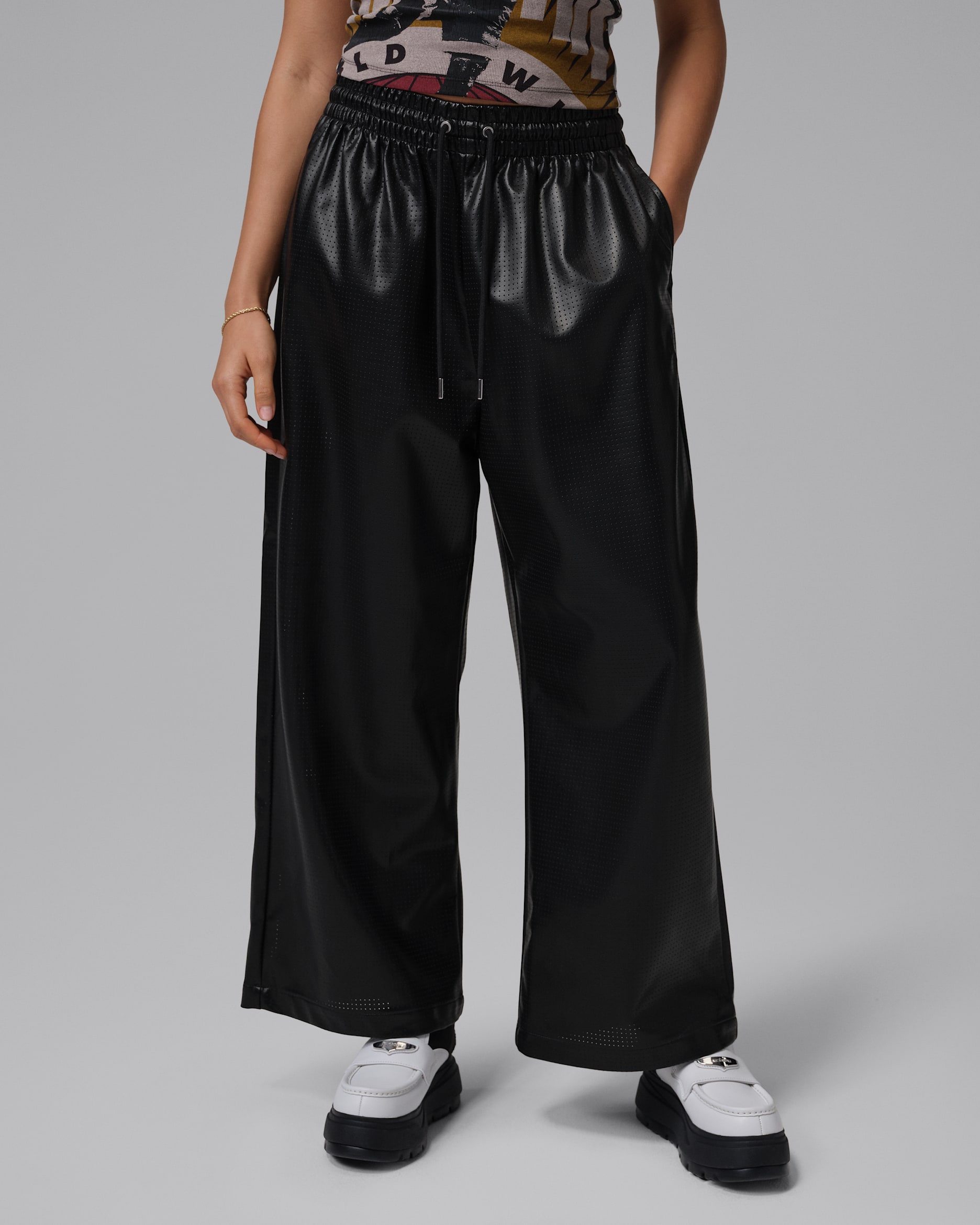 Jordan Flight Women's Faux-Leather Trousers. Nike ZA